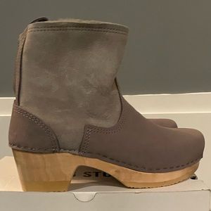 No. 6 Shearling Wood Clog NWT